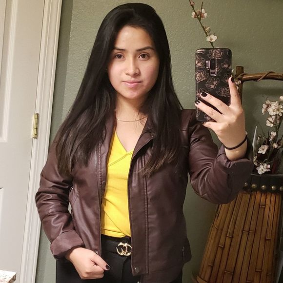 helen_leon